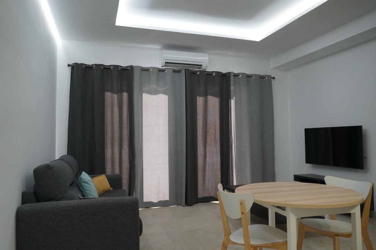 Apartamento Turistico Hermanos Infantes Estepona Kültér fotó